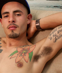 Esquyss: One arm up, sexy pits 5cb769f2c78f7.jpg