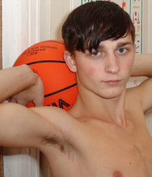 Esquyss: Great pits