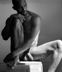 Esquyss: B&W quality shots 5cbc90c5292d7.jpg
