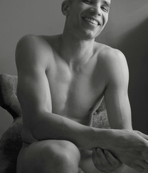 Esquyss: B&W quality shots 5cbc90d71c924.jpg
