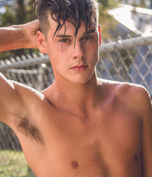 Esquyss: Hot pits 5cc205d520fd0.jpg