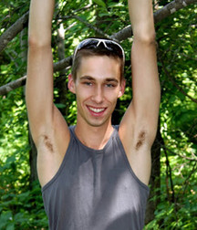 Esquyss: Young sexy pits under the T-shirt 5cc556e33975b.jpg