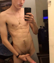 Esquyss: Selfies 5cce812dbb3a1.jpg