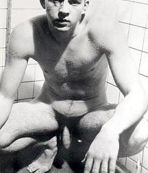 Esquyss: B&W shots 5ce2354b8d06c.jpg