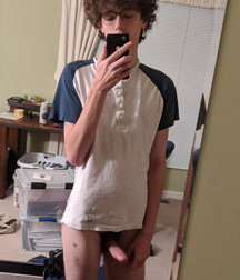 Esquyss: Phone selfies 5cea3389d8679.jpg