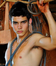 Esquyss: Armpits, one arm up is enough 5cf115f38b82b.jpg