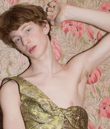 Esquyss: Armpits, one arm up is enough 5cf116165c5fc.jpg