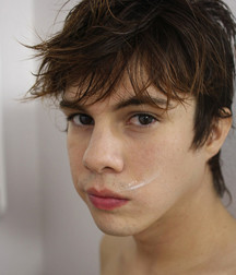 Esquyss: Creamy boy faces 5cf4abf8d638e.jpg