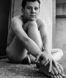 Esquyss: B&W shots 5cf754a81ac67.jpg