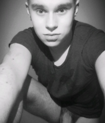 Esquyss: B&W shots 5cf754ba28859.png