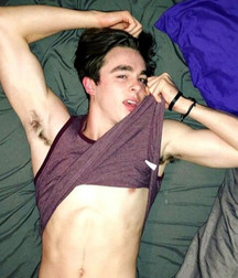 Esquyss: Armpits, under TTops 5cf76700811a7.jpg