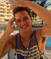 Esquyss: Armpits, under TTops 5cf76706c1b98.jpg