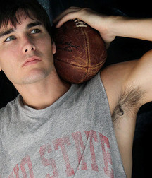 Esquyss: Armpits, under TTops 5cf7670ed5015.jpg