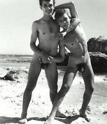 Esquyss: Vintage friends 5cf89f76b394f.jpg