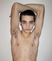 A must in Armpits 5d92faac3cfb1.jpg