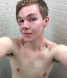 A must in Armpits 5d92faca92a6a.jpg