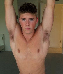 Cuties and their armpits 5d9cc89718025.jpg