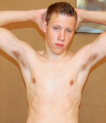 Young hairy pits 5da2c31796da6.jpg