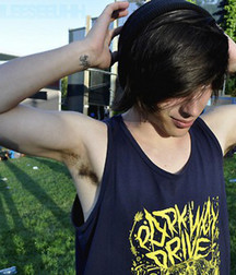 Young pits. Love this kind of t-shirt 5de5f8322577d.jpg