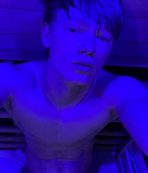 Rentboy- Pretty faces and hard cocks boys porn 623a109c3a200.jpg