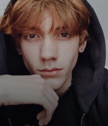 Rentboy- cute faces and hard cocks twink tube 626fe1aadd7de.jpg