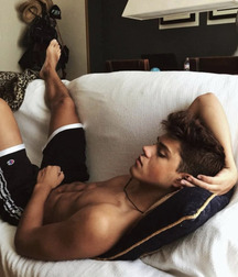Solo Boys Collection Sexy Back Twink Tube 62320b0dc2b19.jpg