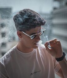 Smoking Collection Gay Porn Guys Habit 6234d7c5c8bf1.jpg