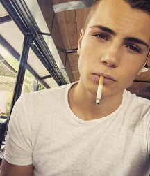 Smoking Collection Gay Porn Guys Habit 6234d7e022433.jpg