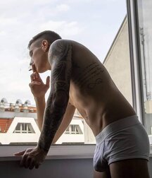 Smoking Collection Gay Porn Guys Habit 6234d7eb5b309.jpg