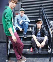 Smoking Collection Guys Straight Bad Twink Tube 624dd95828122.png