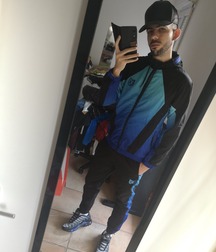 Scally and Smoke Straight Twink Tube Attitude  625f1deddd7a0.jpg
