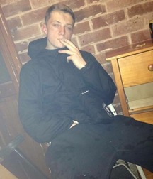 Scally & Smoking Habit Twink Tube Gig 6262b76798367.jpg