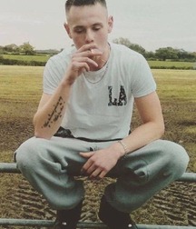 Scally & Smoking Habit Twink Tube Gig 6262b7b2403f8.jpg