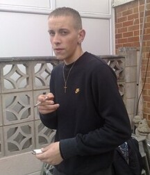 Scally & Smoking Habit Twink Tube Gig 6262b7bbdff9b.jpg