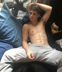 More Party Boys Twink Tube Selfies 6245cb90d79fb.jpg