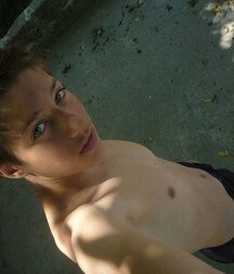 Boys porn posing and having fun 62422ea4cdd9e.jpg
