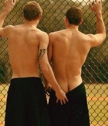 sneek a peek wonder summer boys porn 628656d48470a.jpg