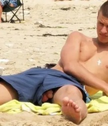 sneek a peek wonder summer boys porn 628656dda8971.jpg