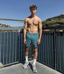 Cute boys flex twinks gay porn 62a0800ce5adc.jpeg