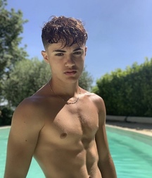 Handsome men summer loving shirtless twink tube guys 62b40c24354ca.jpeg