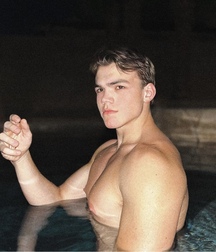 Handsome men summer loving shirtless twink tube guys 62b40c3c8602d.jpeg