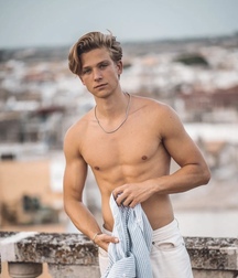 Dream boys super sexy twink tube ripped 62b97a3006847.jpeg