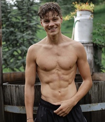 Twinks Jock Fit Gay Tube Flexing 62ce5a9d9c815.jpeg