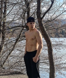 Cute model cute twink flex tube buff 62d68d4eb3c6a.jpeg