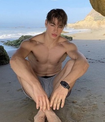 Pretty summer boys twink tube super heat 62d6906012e04.jpeg