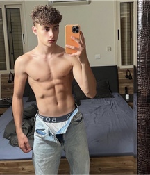 Cute boys influencer selfie twink tube 62eb8dd13d62f.jpeg