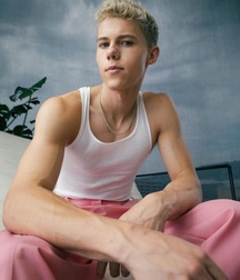 Hot bodies shirts optional twink tube boys 62882c55e3a61.jpeg