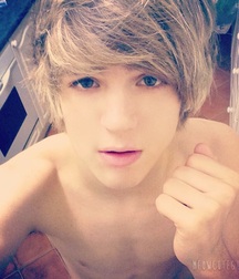 Hot bodies shirts optional twink tube boys 62882c76569b3.jpeg