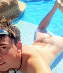 Love Feet Summer Time showing boys porn outdoors 624d64edd068d.jpg