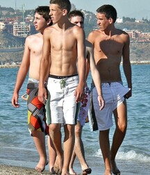 Briefs-Jocks-Boardshorts Twink Tube 6276a07f9aef7.jpg